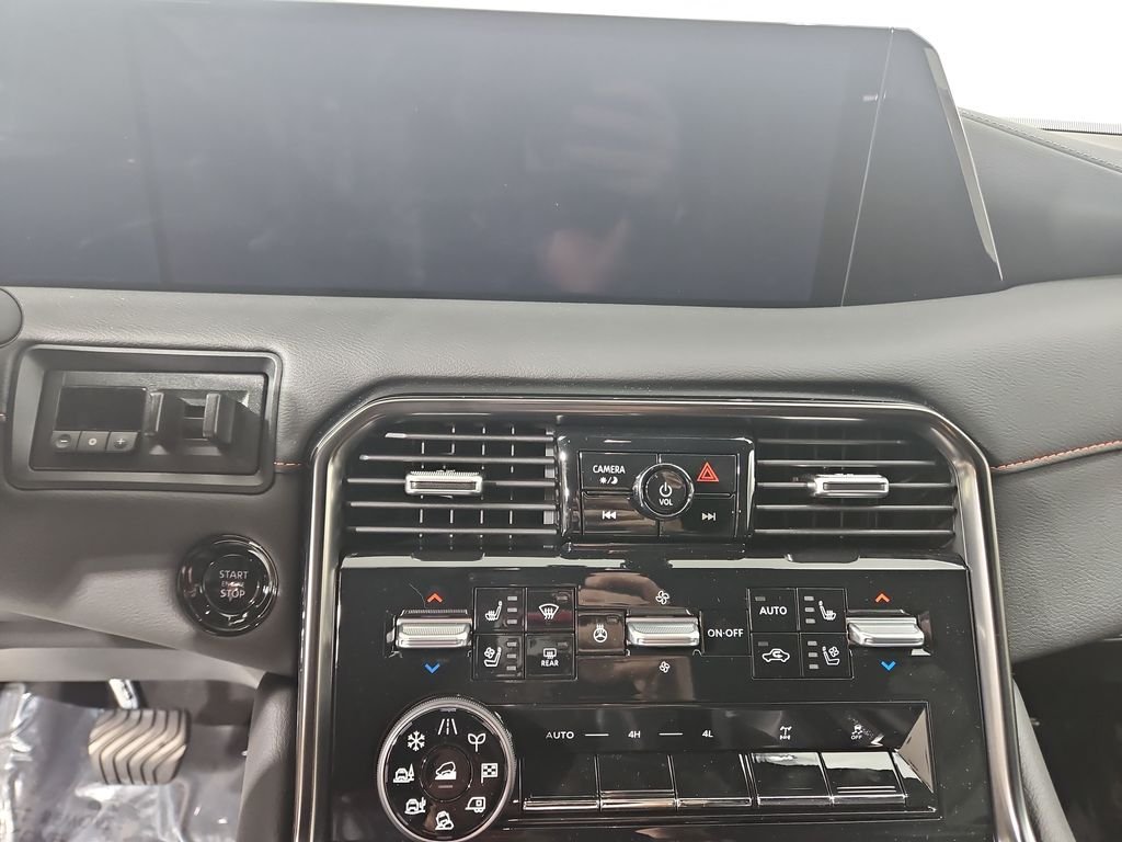 2026 Nissan Armada PRO-4X - Photo 19