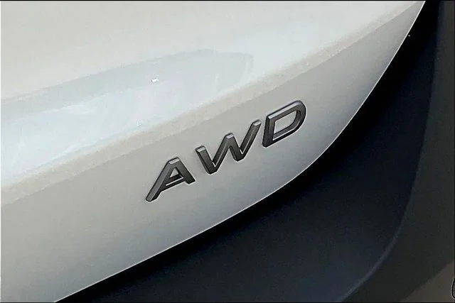 New 2026 White Nissan SV image 9