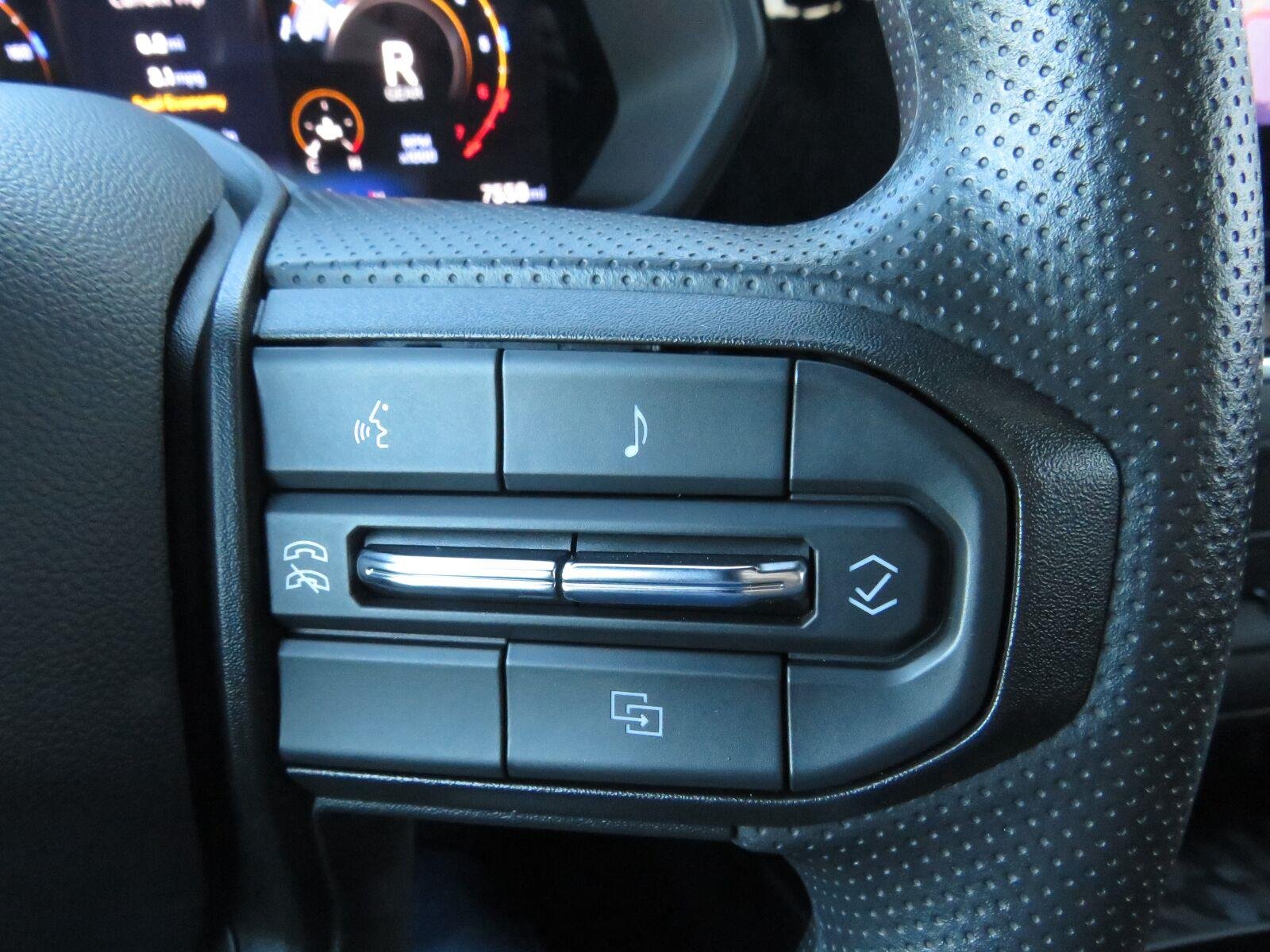 Used 2025 Black Chevrolet 4WD Trail Boss image 31
