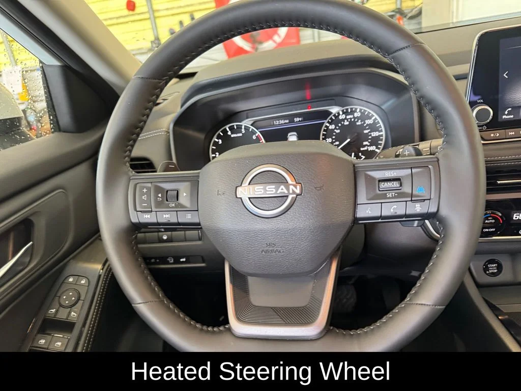 Used 2025 White Nissan SV image 22