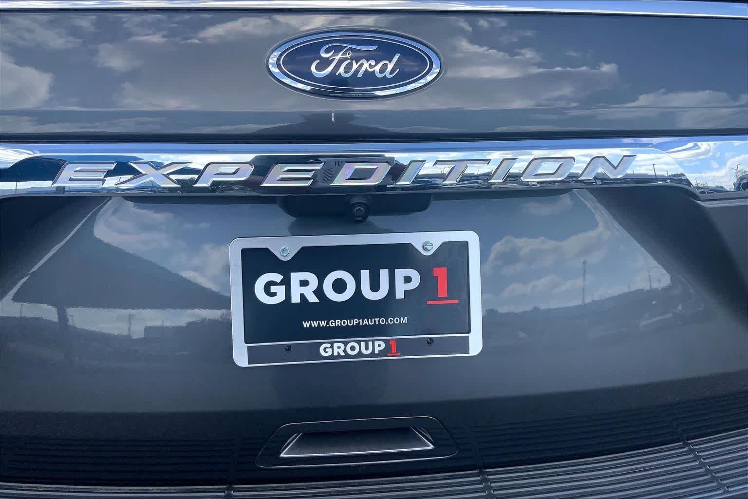 Used 2020 Magnetic Metallic Ford Limited image 10