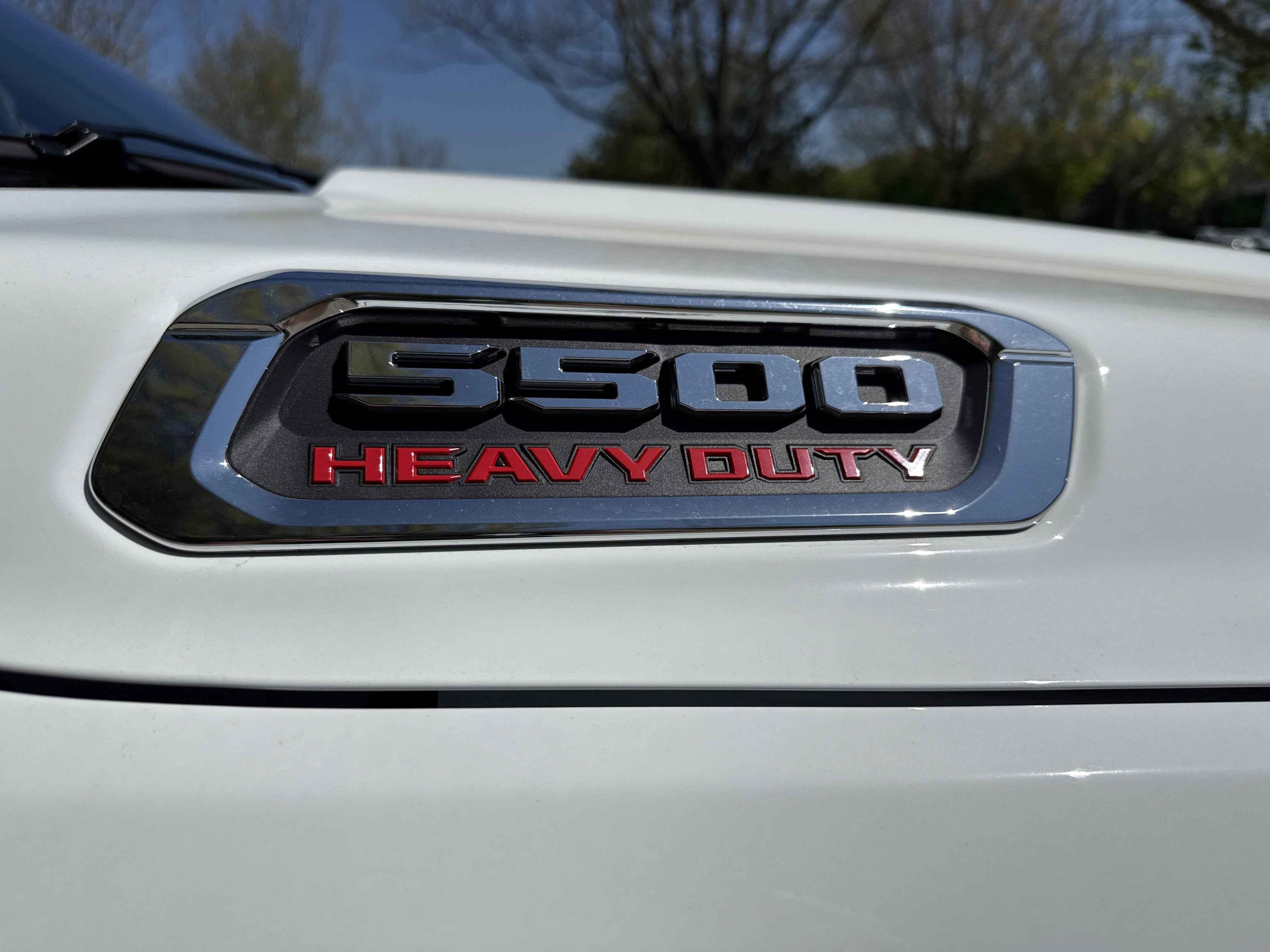 New 2026 Bright White Clear-Coat Exterior Paint RAM Big Horn image 13