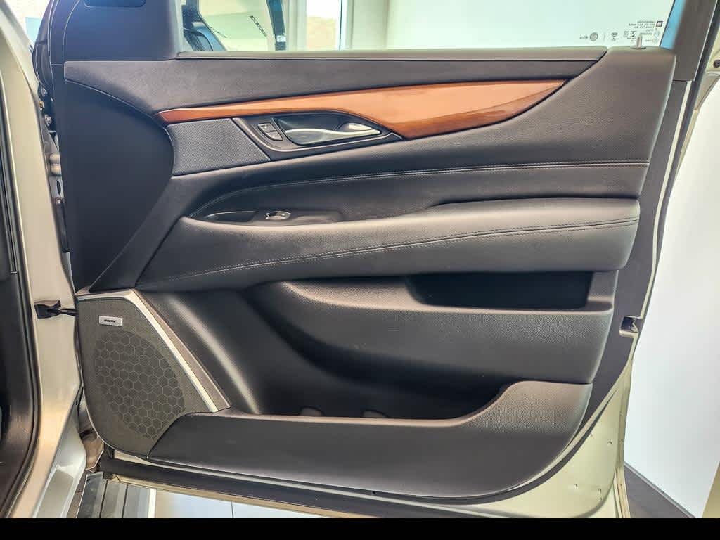 2018 Cadillac Escalade Premium Luxury - Photo 25