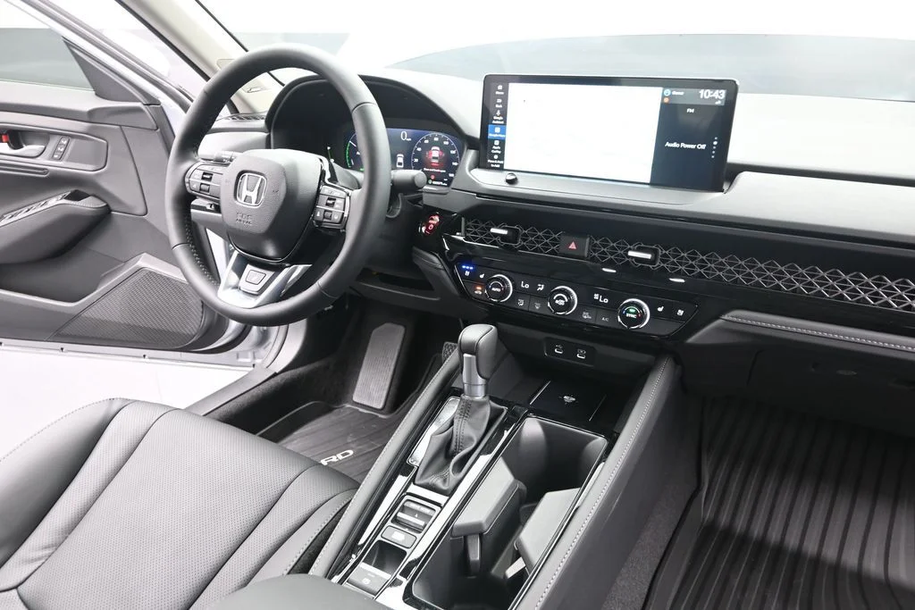2026 Honda Accord Hybrid Touring - Photo 27