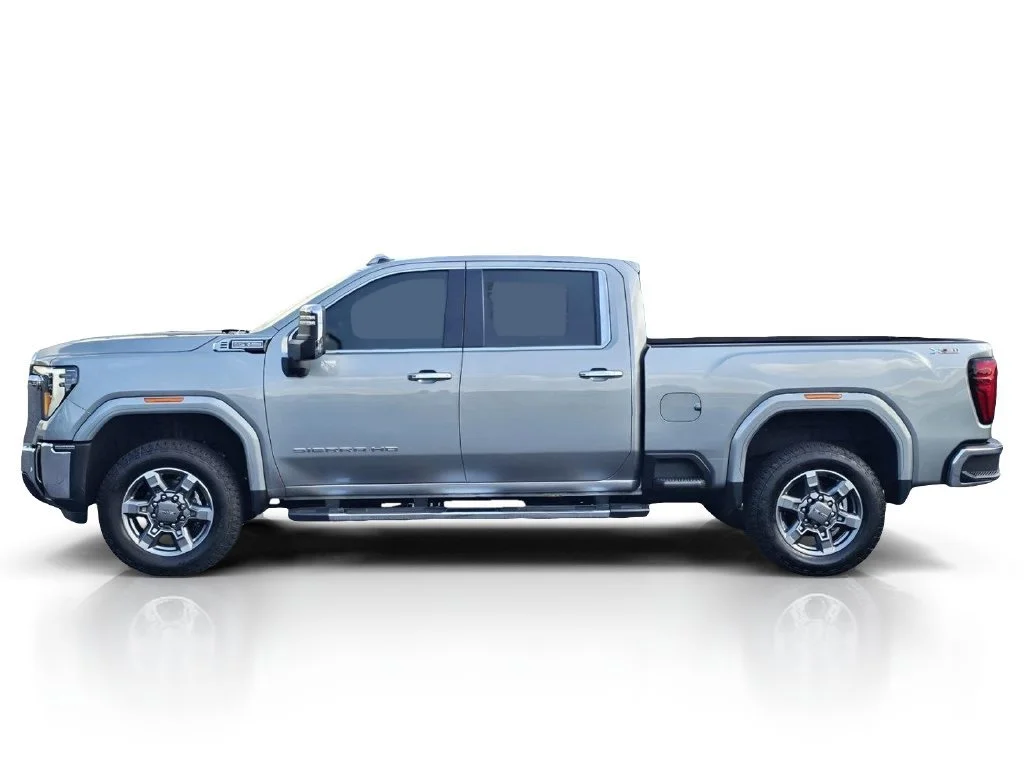 Used 2025 Sterling Metallic GMC SLT image 14