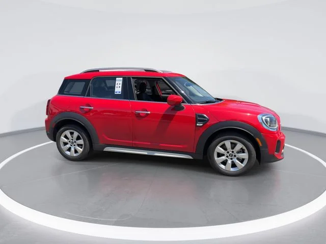 Used 2024 Red MINI Base image 9
