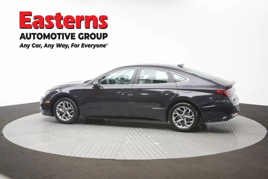 Used 2023 Blue Hyundai SEL image 61