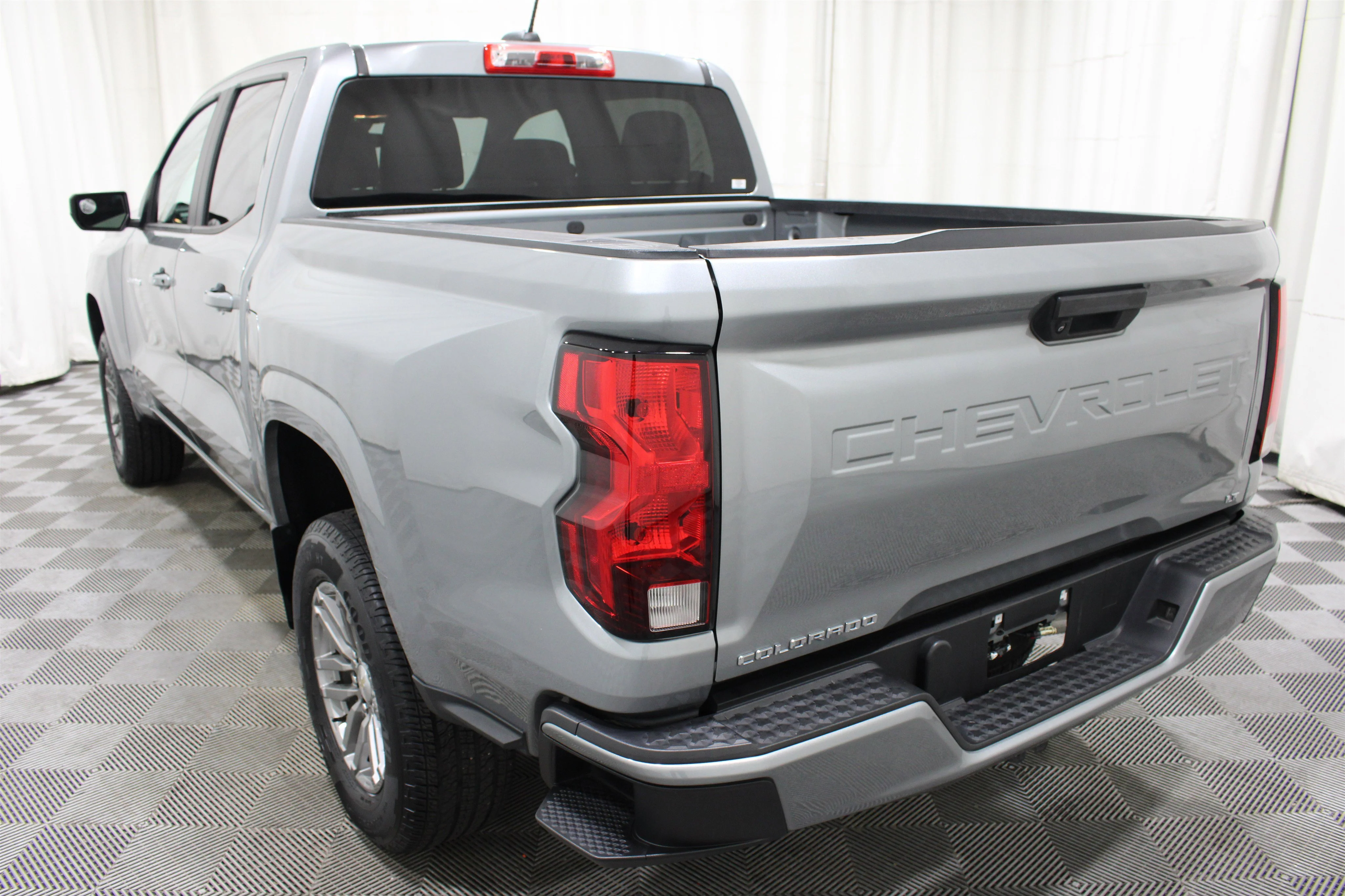 2023 Chevrolet Colorado LT - Photo 29