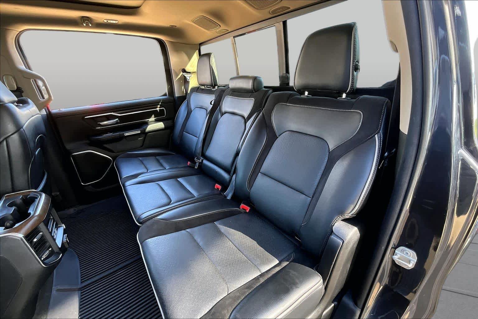 Used 2021 Maximum Steel Metallic Clearcoat Ram Laramie image 20