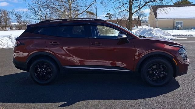 Used 2023 Red Kia X-Pro Prestige image 9