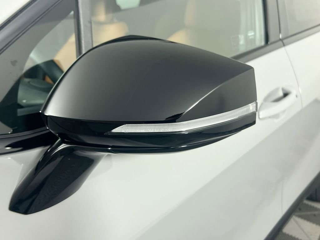 New 2026 Wolf Gray Kia X-Line image 12