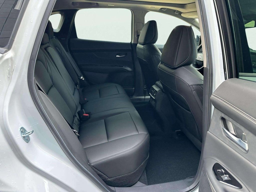 2025 Nissan Murano SL - Photo 18