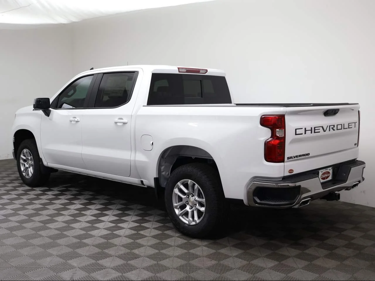 New 2026 Summit White Chevrolet LT image 27
