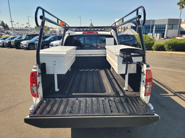 Used 2020 White Nissan SV image 11