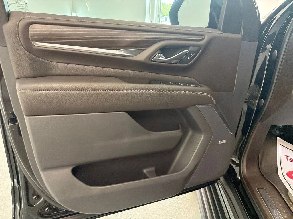 Used 2021 Black GMC Denali image 14