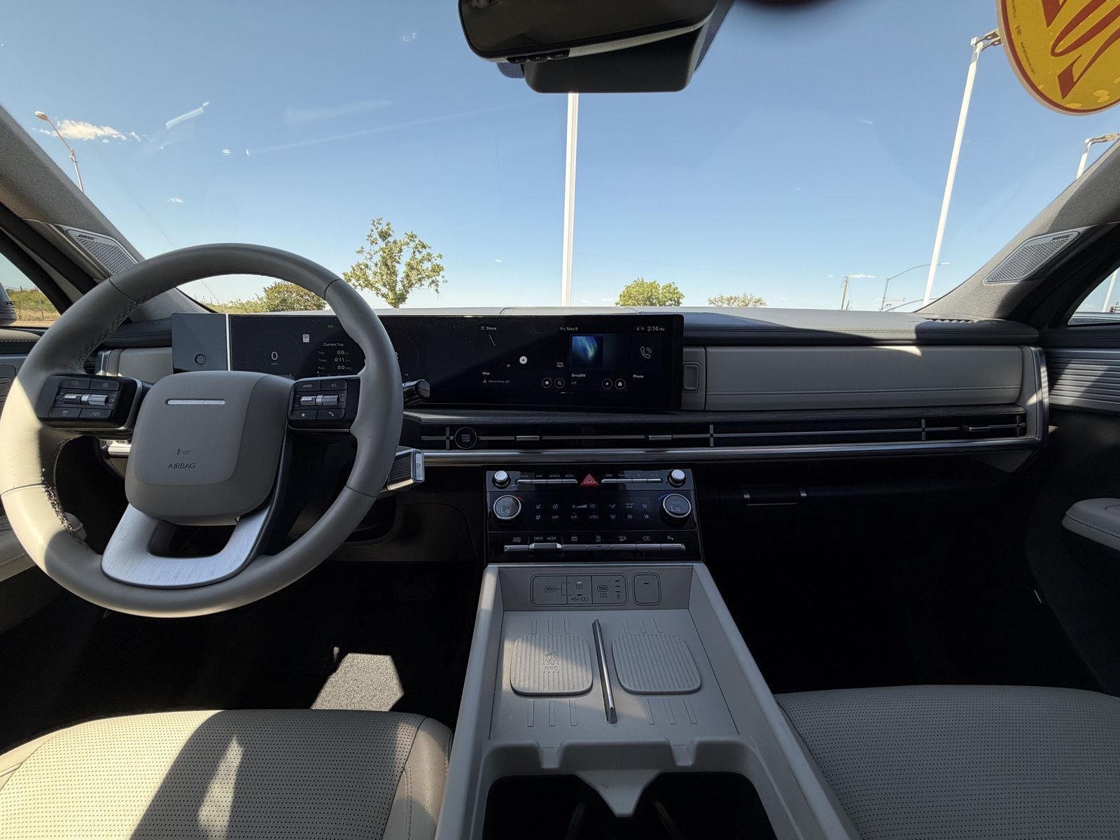 Used 2024 Shimmering Silver Hyundai Limited image 29