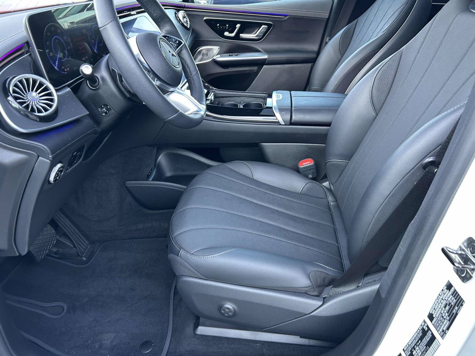 Certified Used 2024 Polar White Mercedes-Benz EQE 350 4MATIC® SUV image 19