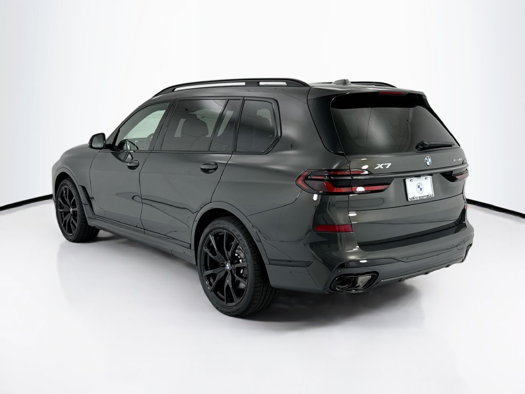 New 2027 Gray Metallic BMW xDrive40i image 7