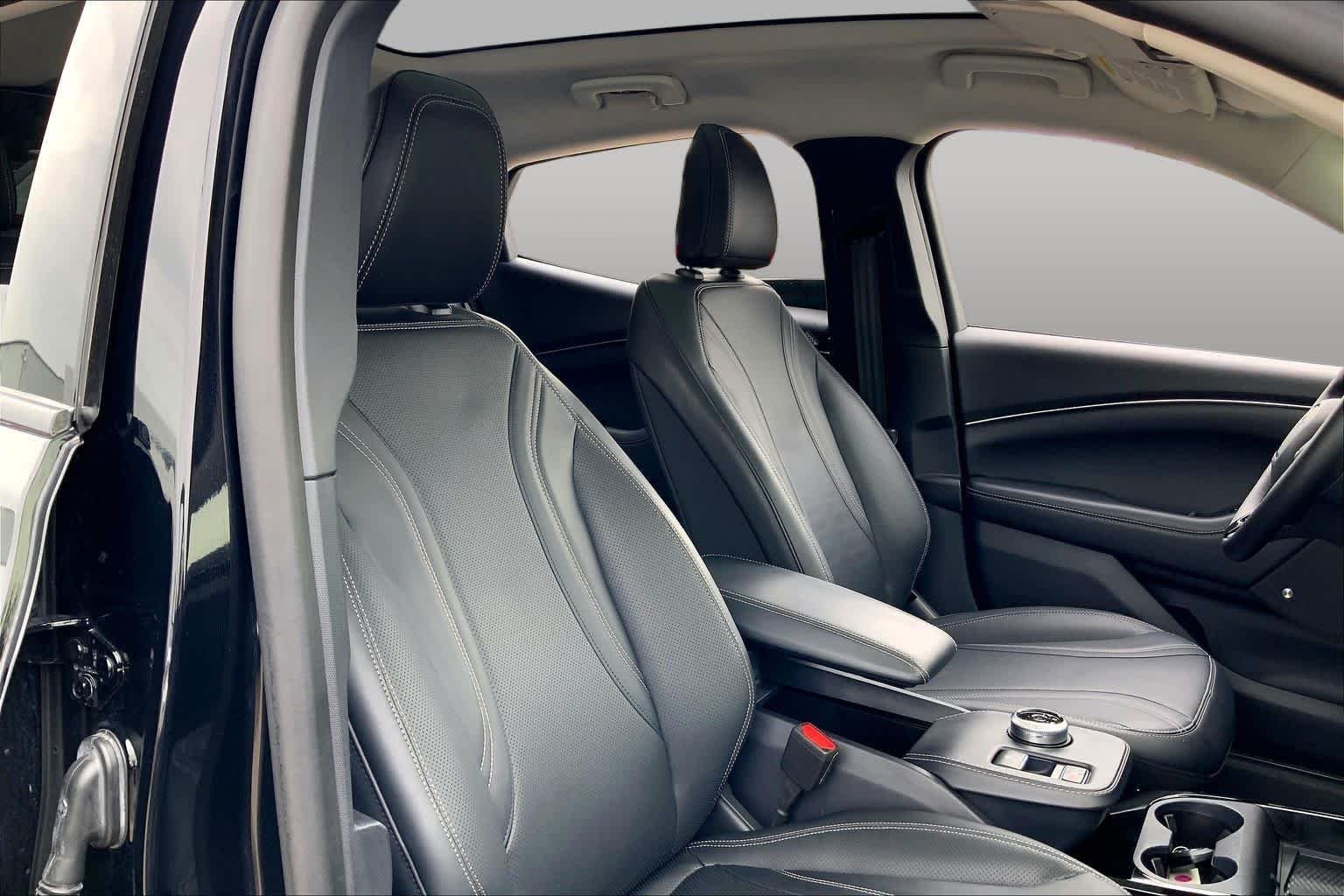 Used 2023 Shadow Black Ford Premium image 8