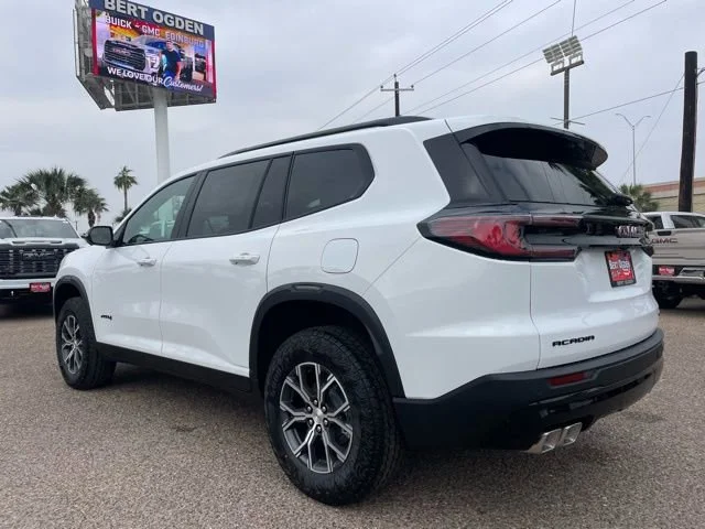 2026 GMC Acadia AT4 - Photo 6