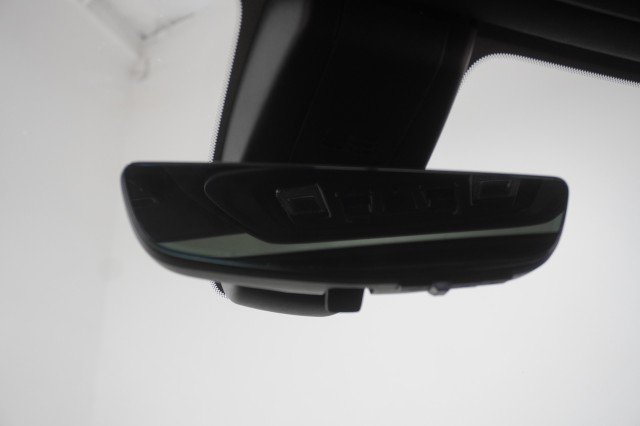 Used 2021 CAYENNE RED TINTCOAT GMC AT4 image 39