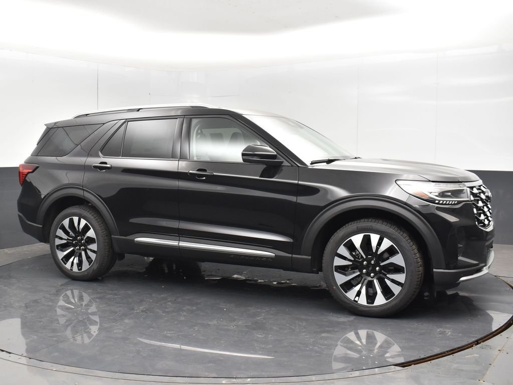 New 2026 Agate Black Metallic Ford Platinum™ image 9