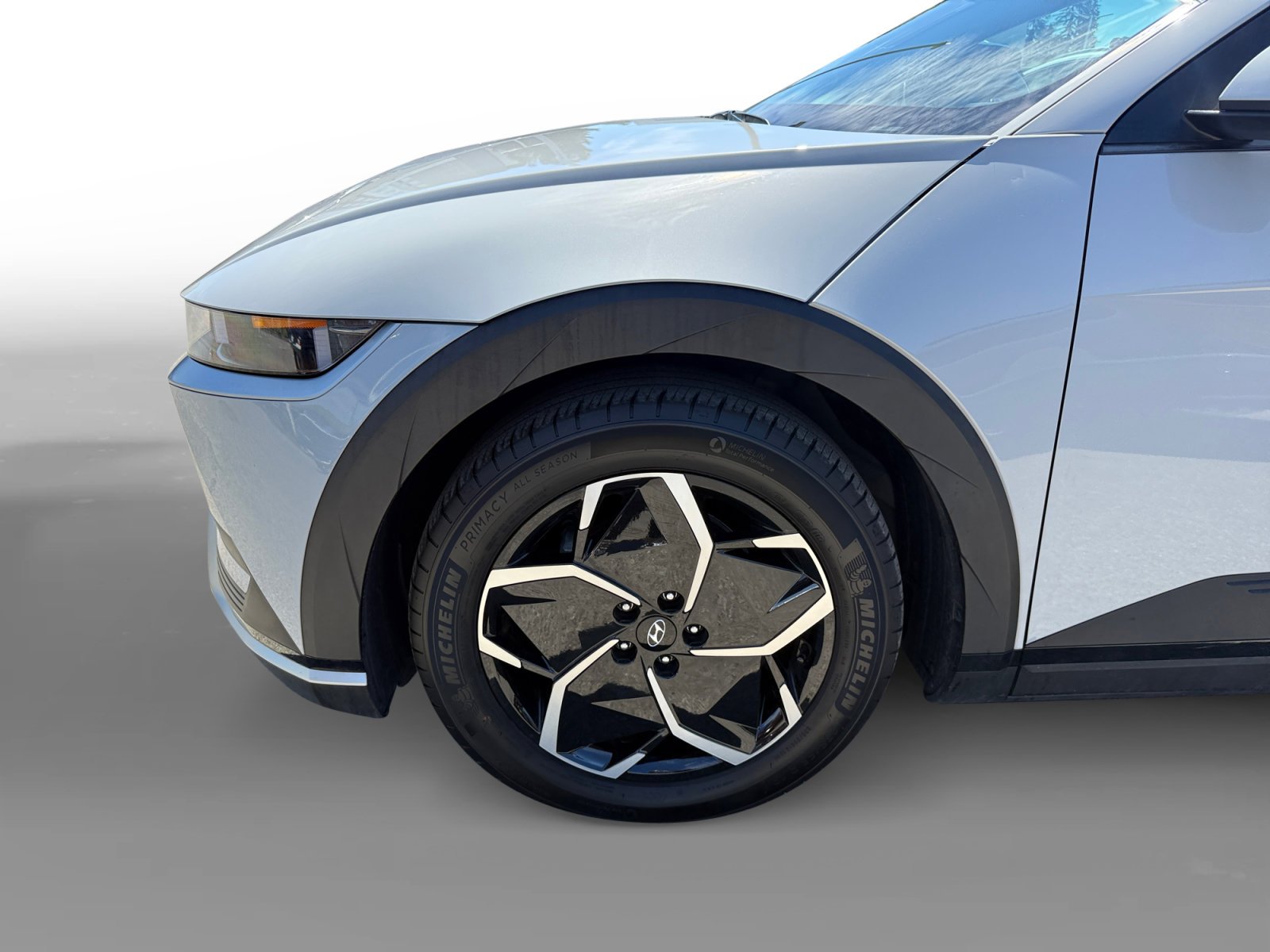 Certified Used 2024 Cyber Gray Hyundai SEL image 9