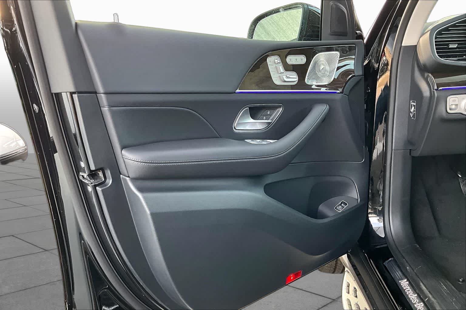 New 2026 Black Mercedes-Benz GLE 350 image 15