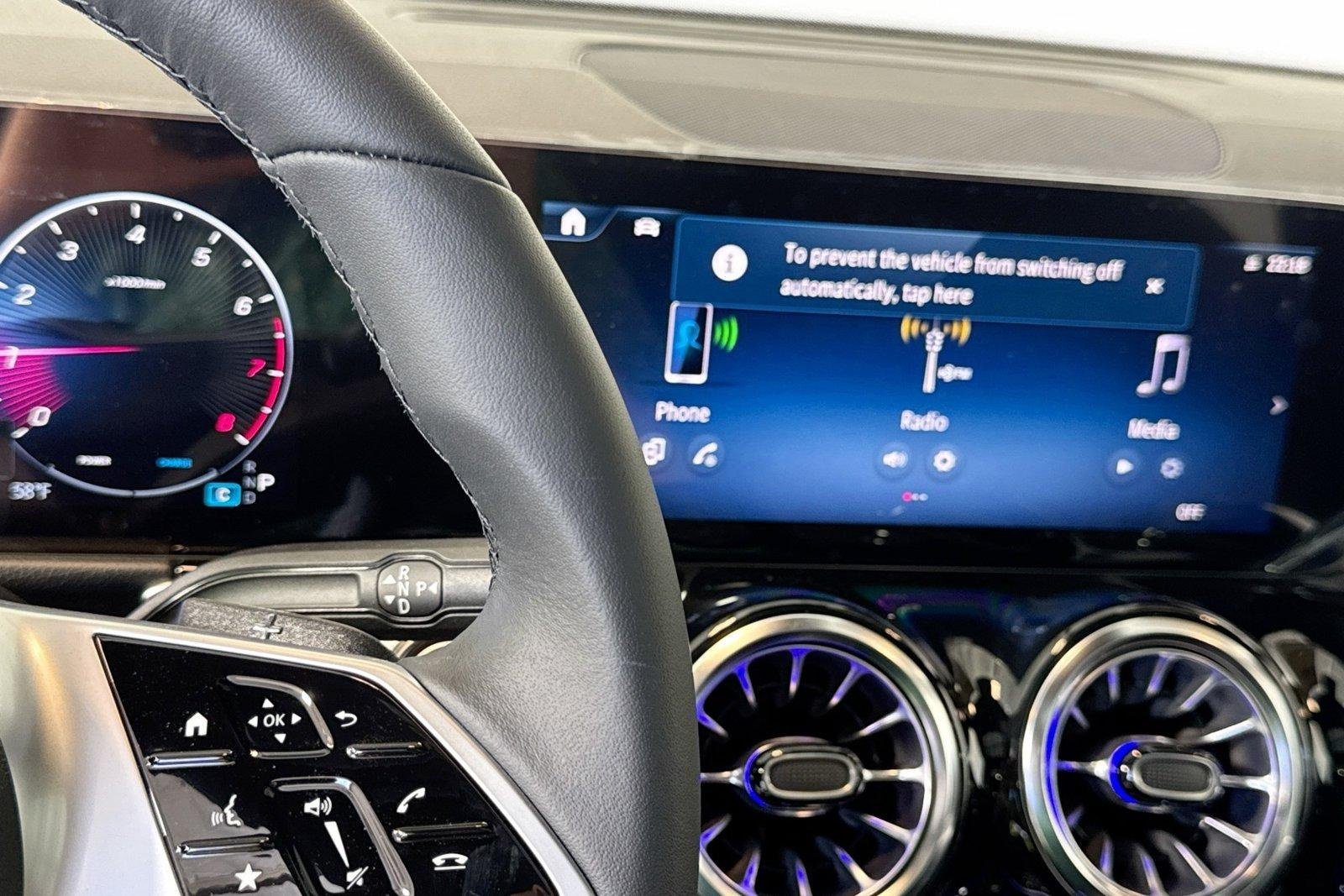 New 2026 Mountain Grey Metallic Mercedes-Benz GLB 250 image 15