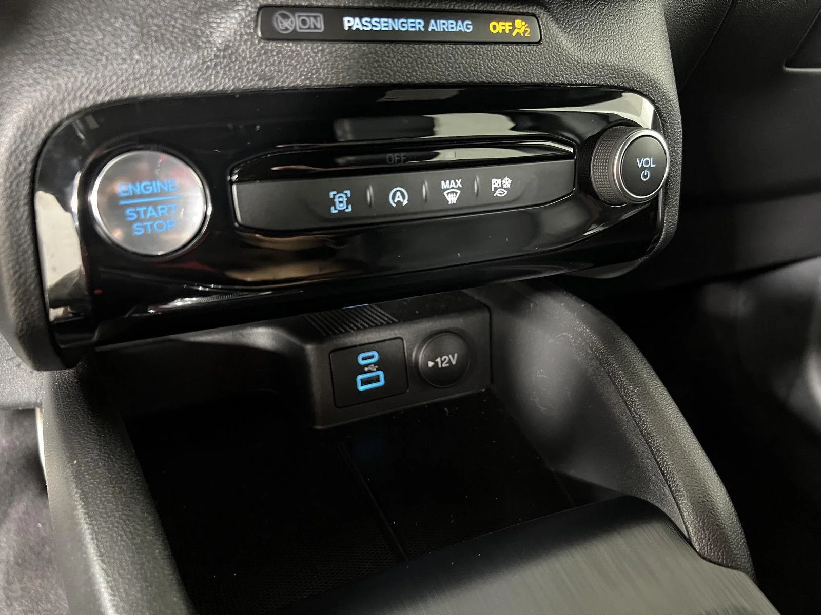 Used 2023 Vapor Blue Ford ST-Line image 11