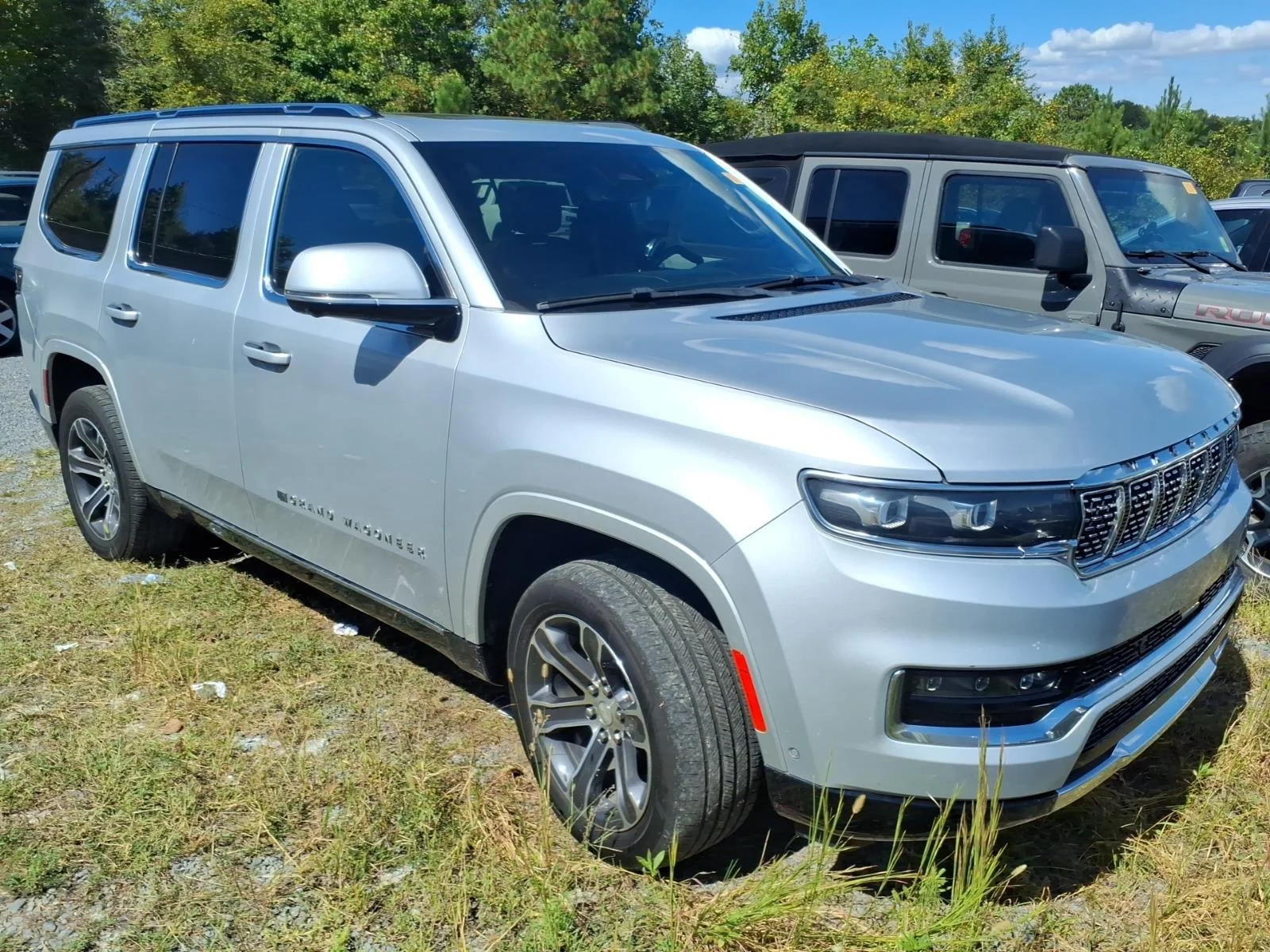 Used 2022 Silver Zynith Jeep Series I image 5