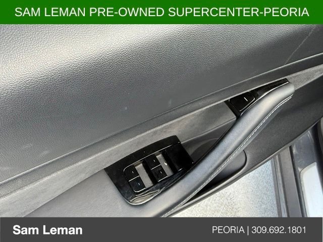 Used 2020 Gray Tesla Standard Range Plus image 7