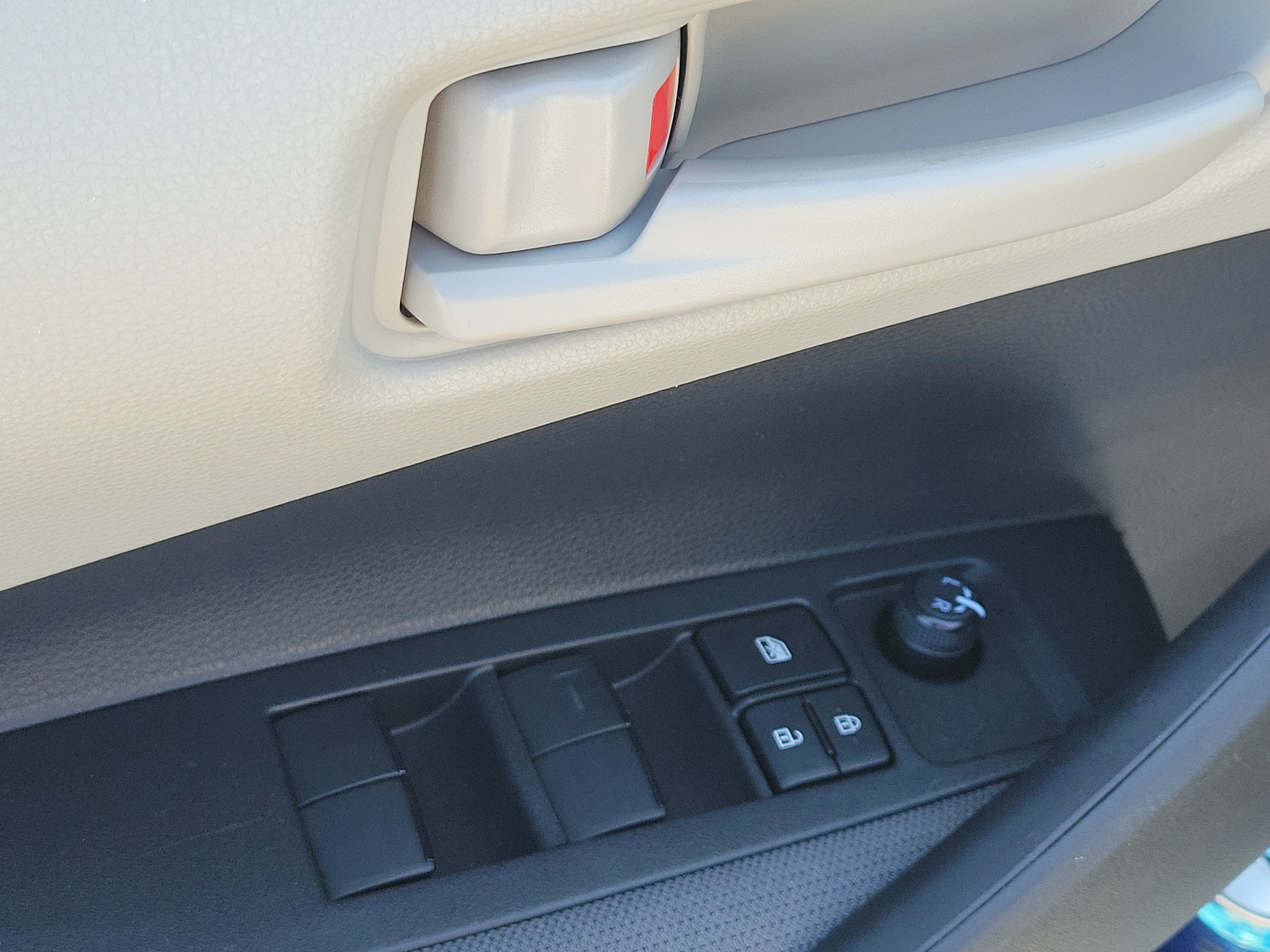 Used 2024 Pearl Toyota LE image 19
