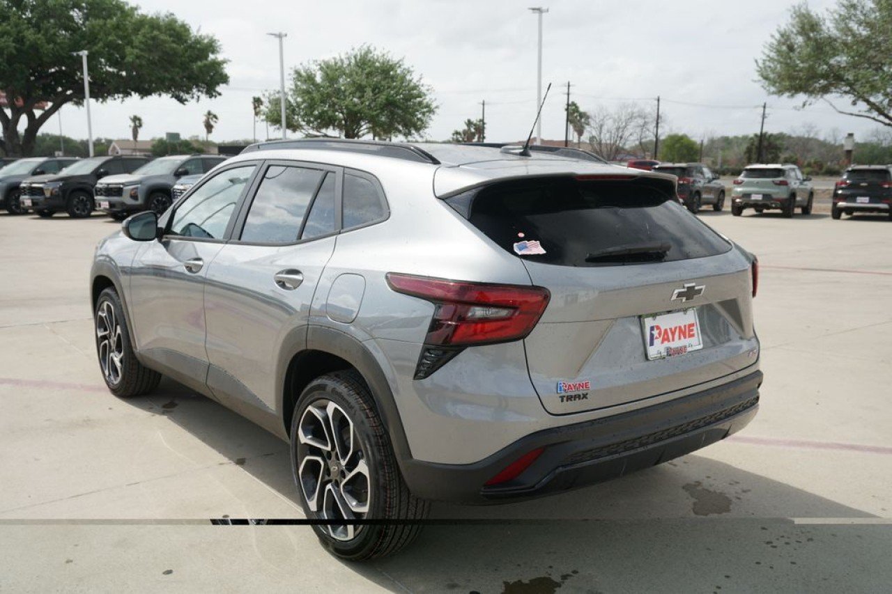 New 2026 Sterling Gray Metallic Chevrolet 2RS image 10