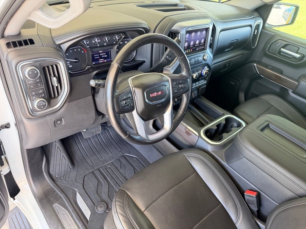 Used 2019 White GMC SLT image 14