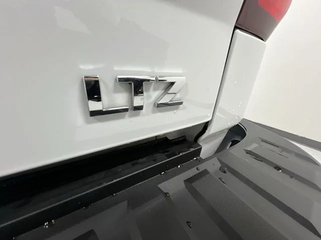 2018 Chevrolet Silverado 1500 LTZ - Photo 31