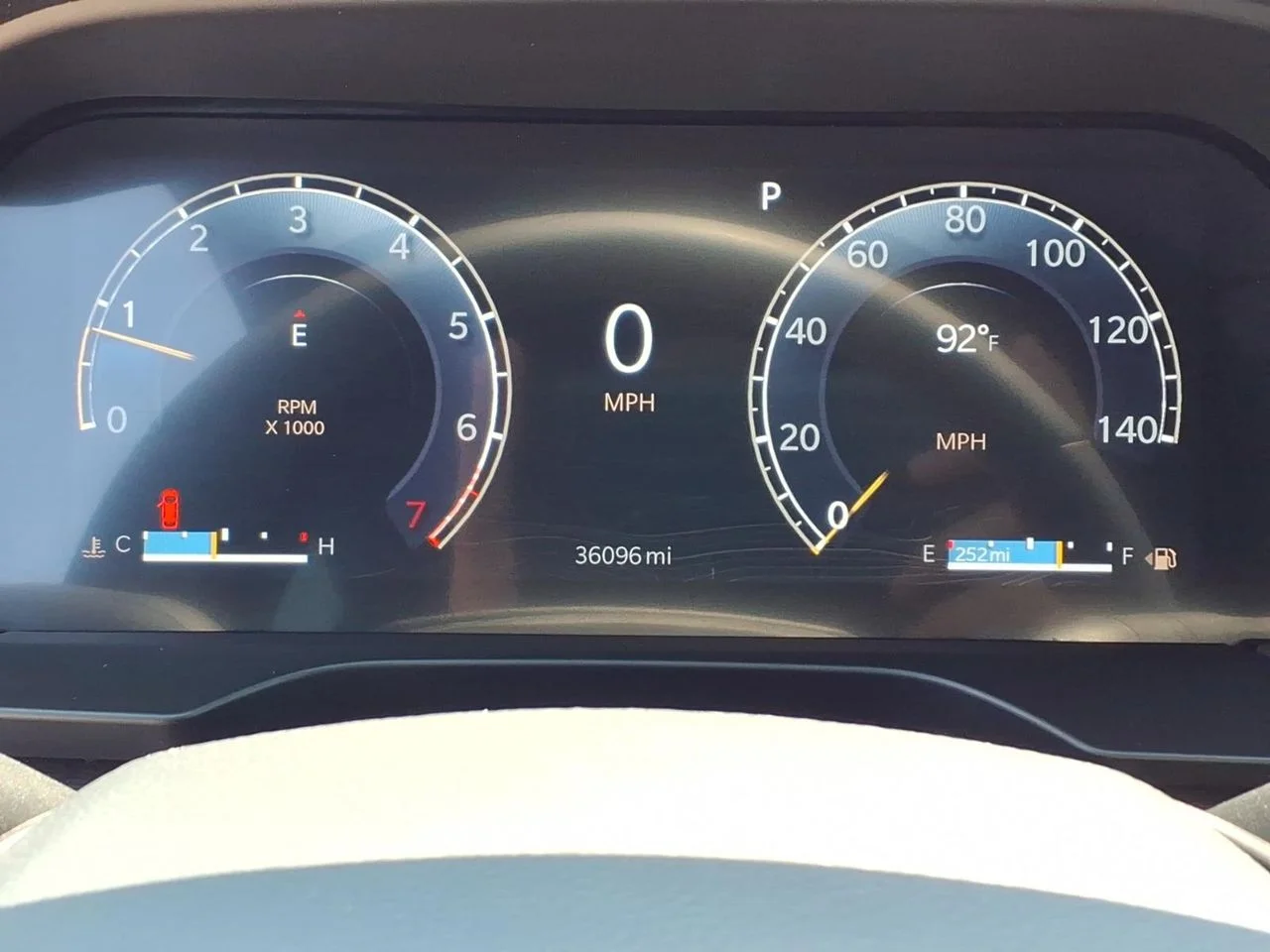 Used 2025 White Jeep Altitude image 12