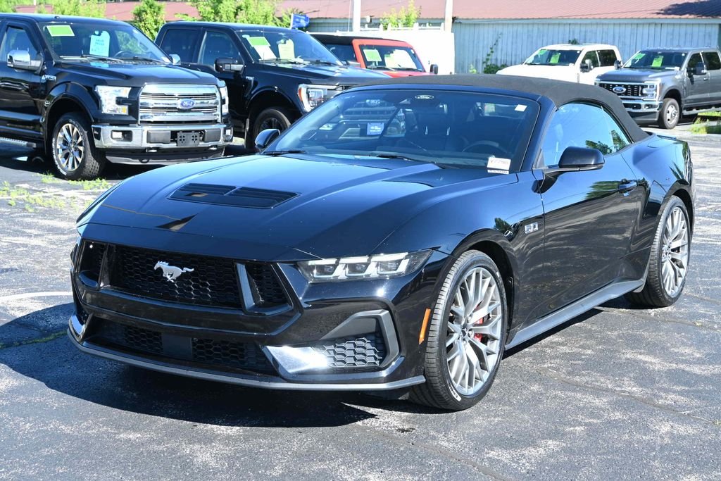 Pre-Owned 2025 Ford Mustang GT Premium