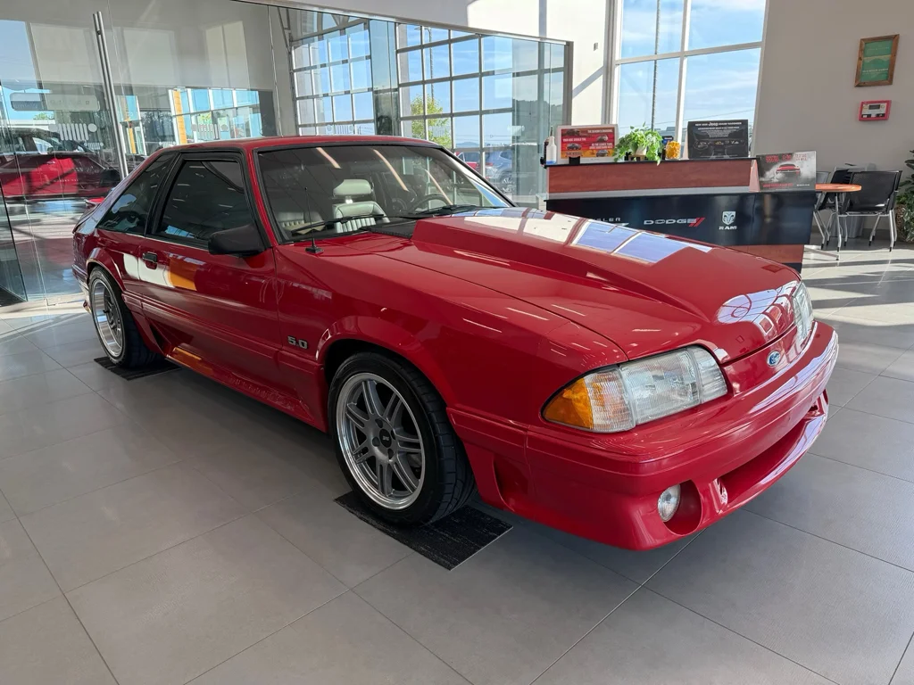 Used 1991 Red Ford GT image 2