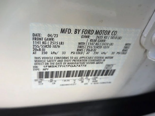 Used 2023 White Ford Limited image 19
