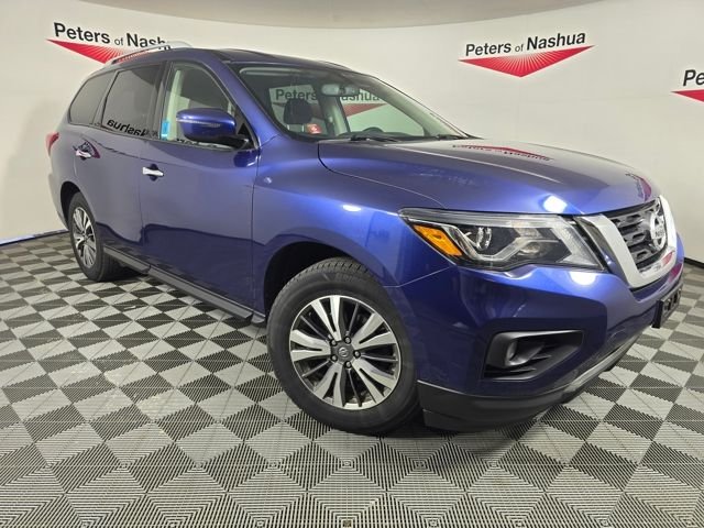 2020 Nissan Pathfinder SV