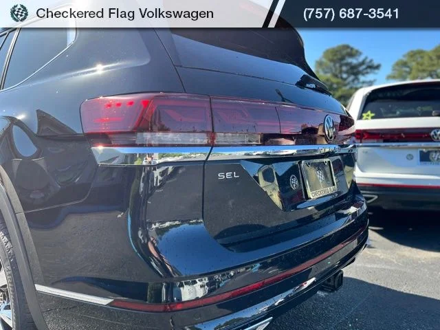 New 2026 Black Volkswagen 2.0T SEL Premium R-Line image 9