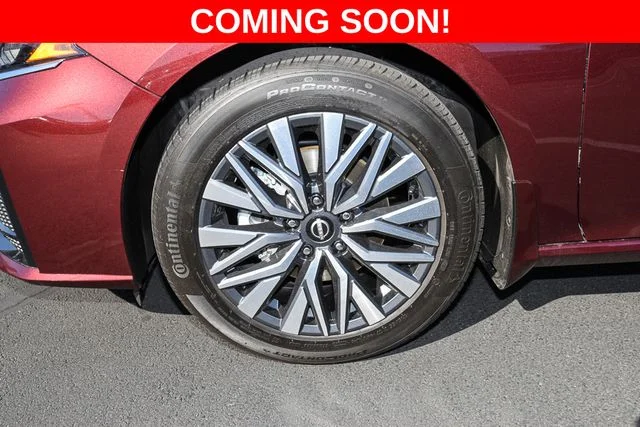 Used 2024 Red Nissan 2.5 SV image 11