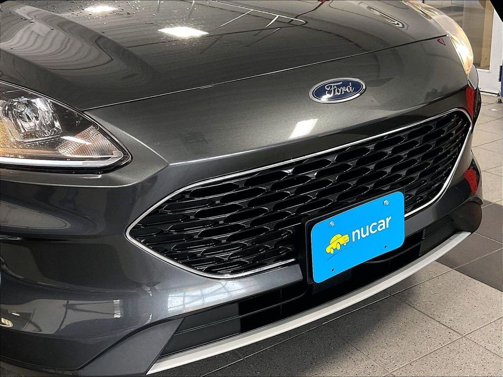 Used 2020 Gray Ford SEL image 31