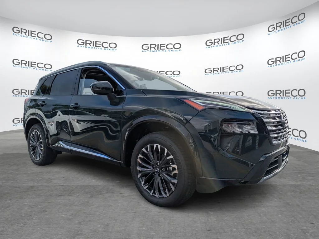 2026 Nissan Rogue Platinum AWD's photo