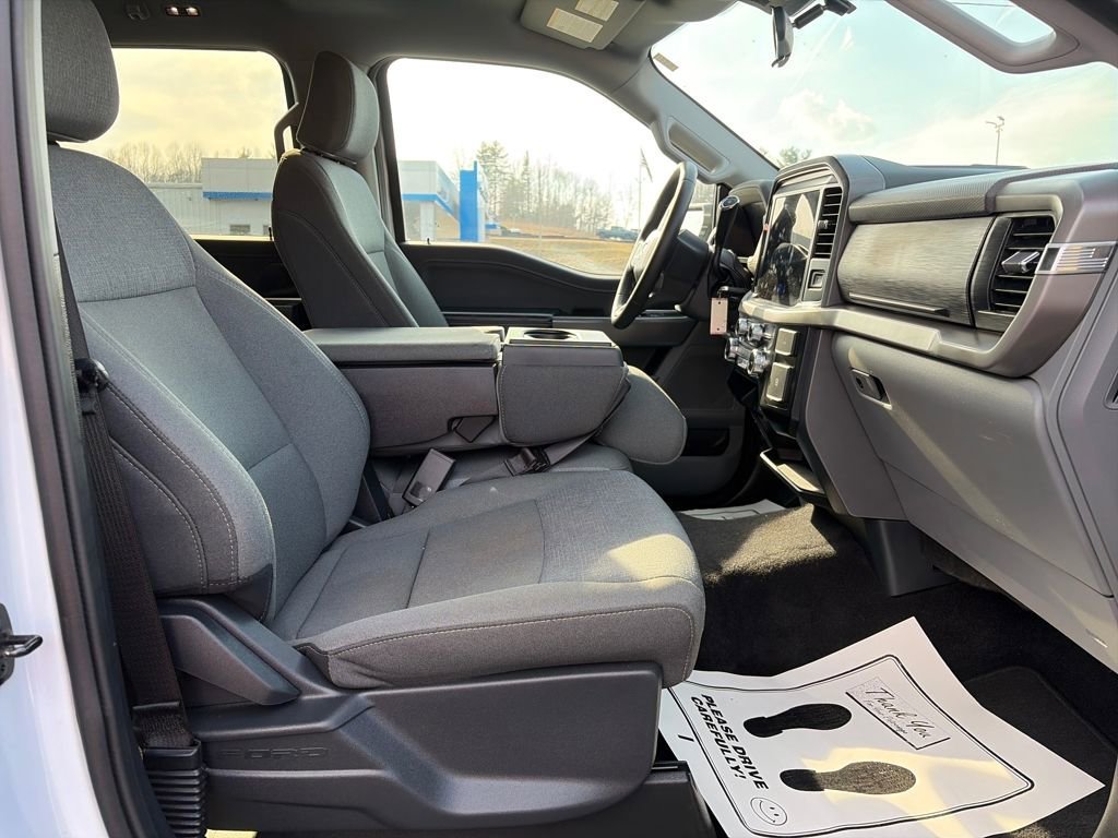 2025 Ford F-150 XLT - Photo 34