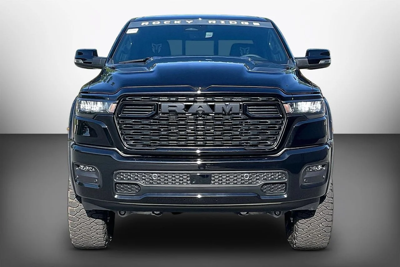 New 2026 Diamond Black Crystal Pearlcoat RAM Big Horn/Lone Star image 3