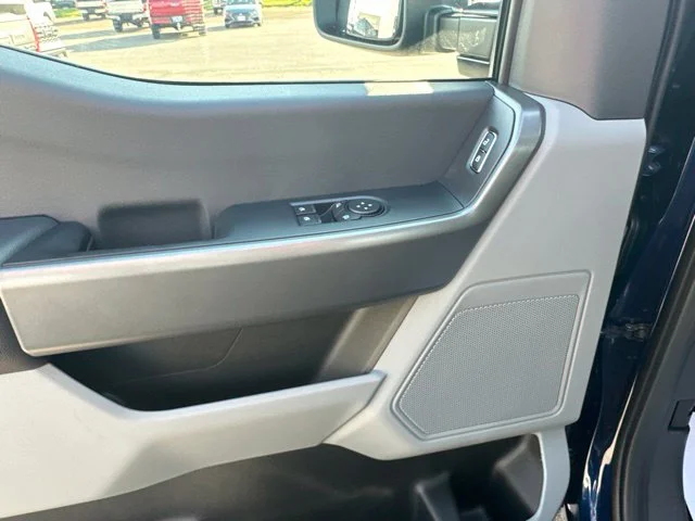 New 2027 Neptune Blue Ford F-350® XL image 27
