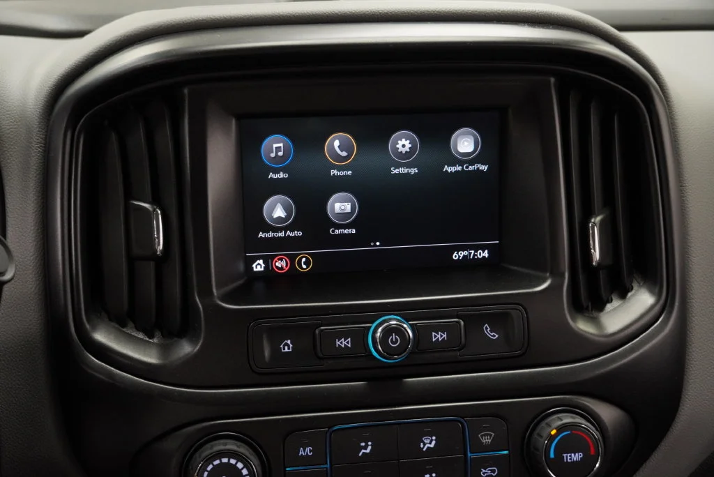 Used 2022 Gray Chevrolet Work Truck image 26