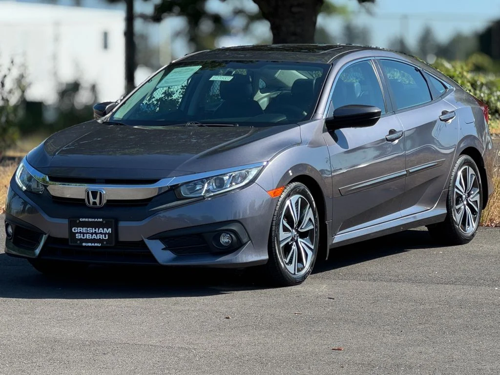 Used 2016  Honda EX-T image 3